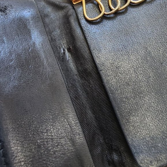 CHANEL Black Leather & Gold Key & Card Holder Travel Case - Picture 5 of 9